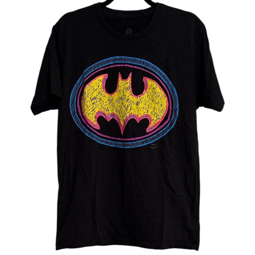 🖤 DC Batman Neon Bat Signal Graphic Tee